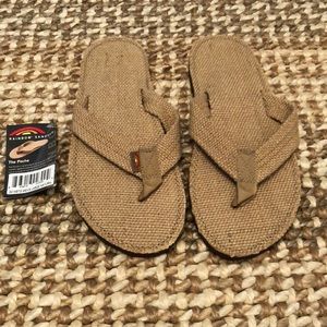 Men’s flip flops. Brand new!